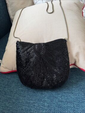 Elegant Vintage La Regale Black Beaded Crossbody Bag - Evening Ready